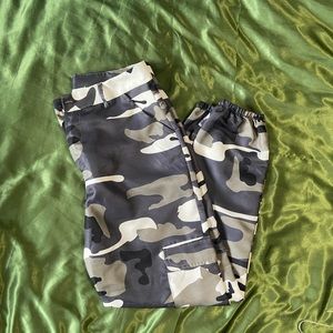 Camo cargo pants